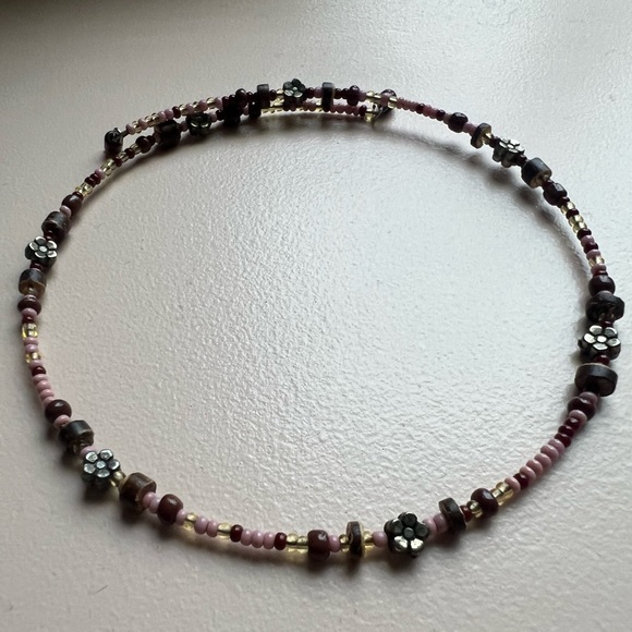 Vintage 90/00’s Floral Beaded Choker - Picture 4 of 4